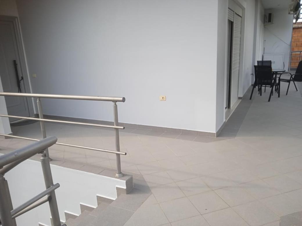 Vila N Dervishi Vlore Exterior photo